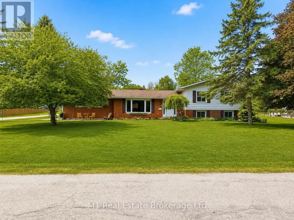 114 Angelica Street, Centre Wellington (Fergus)