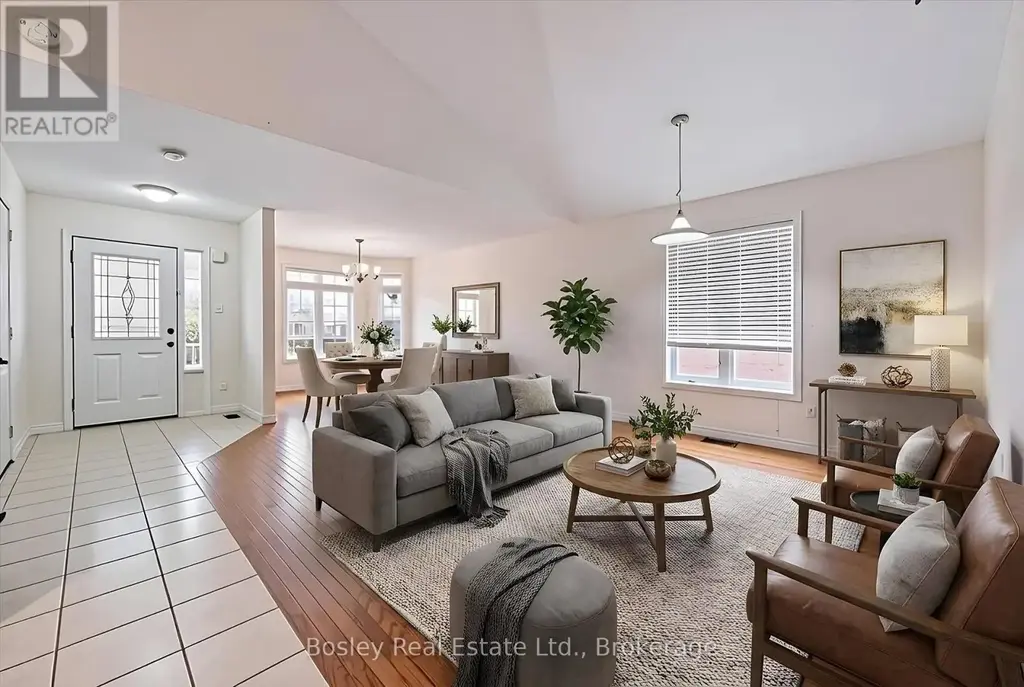 4 Hayward Crescent, Guelph (Clairfields/Hanlon Business Park)