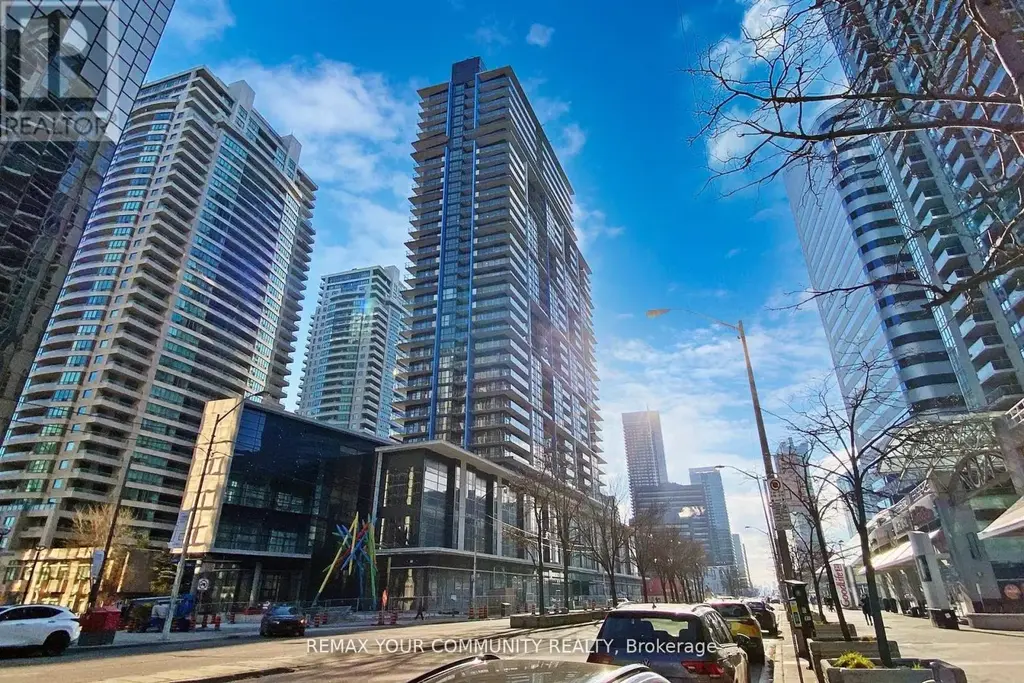 2117 - 4955 Yonge Street, Toronto (Willowdale East)