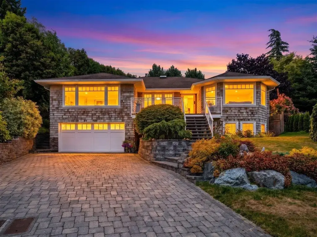 16063 8 Avenue, Surrey