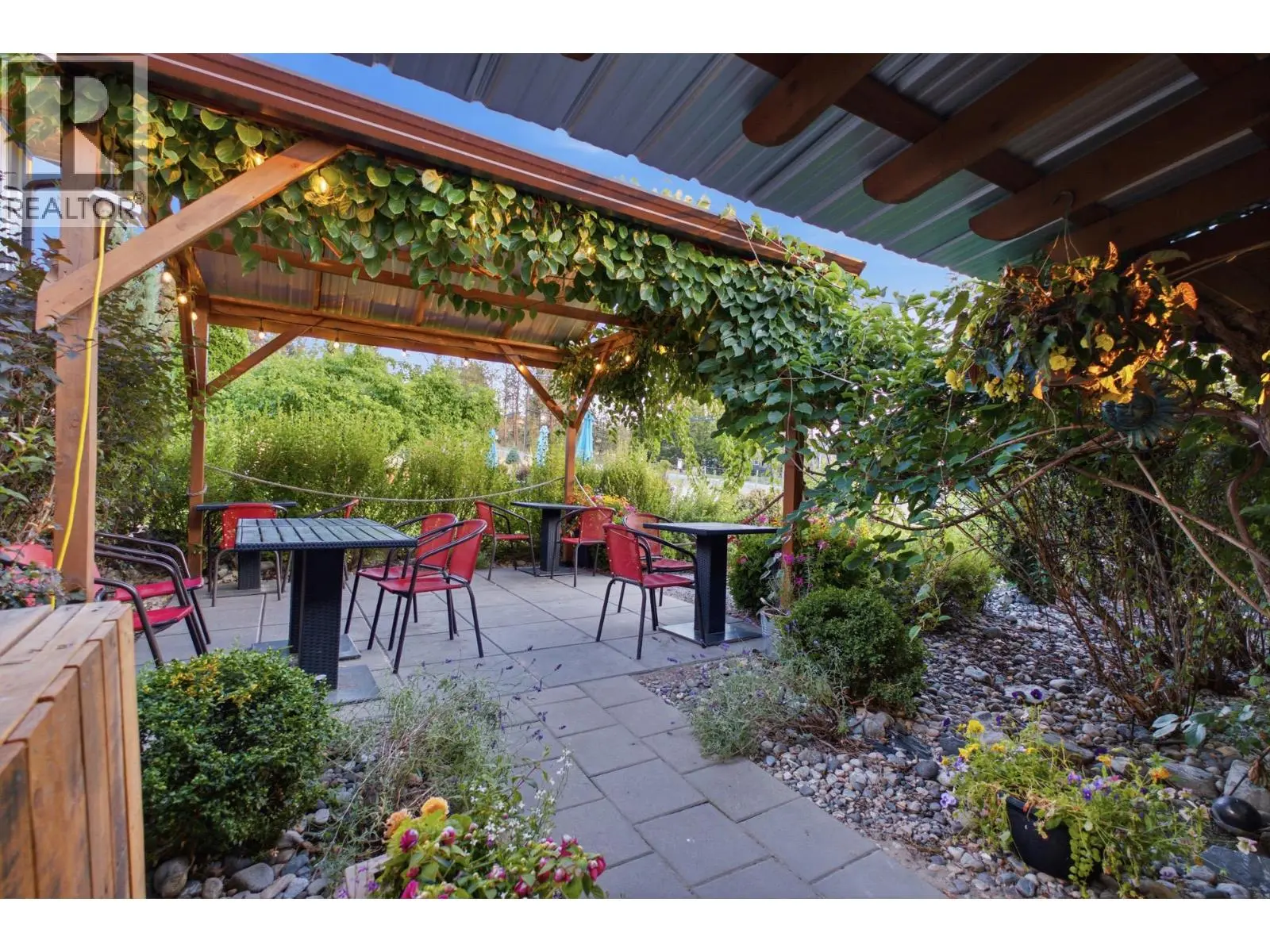 3975 June Springs Road. Kelowna, British Columbia