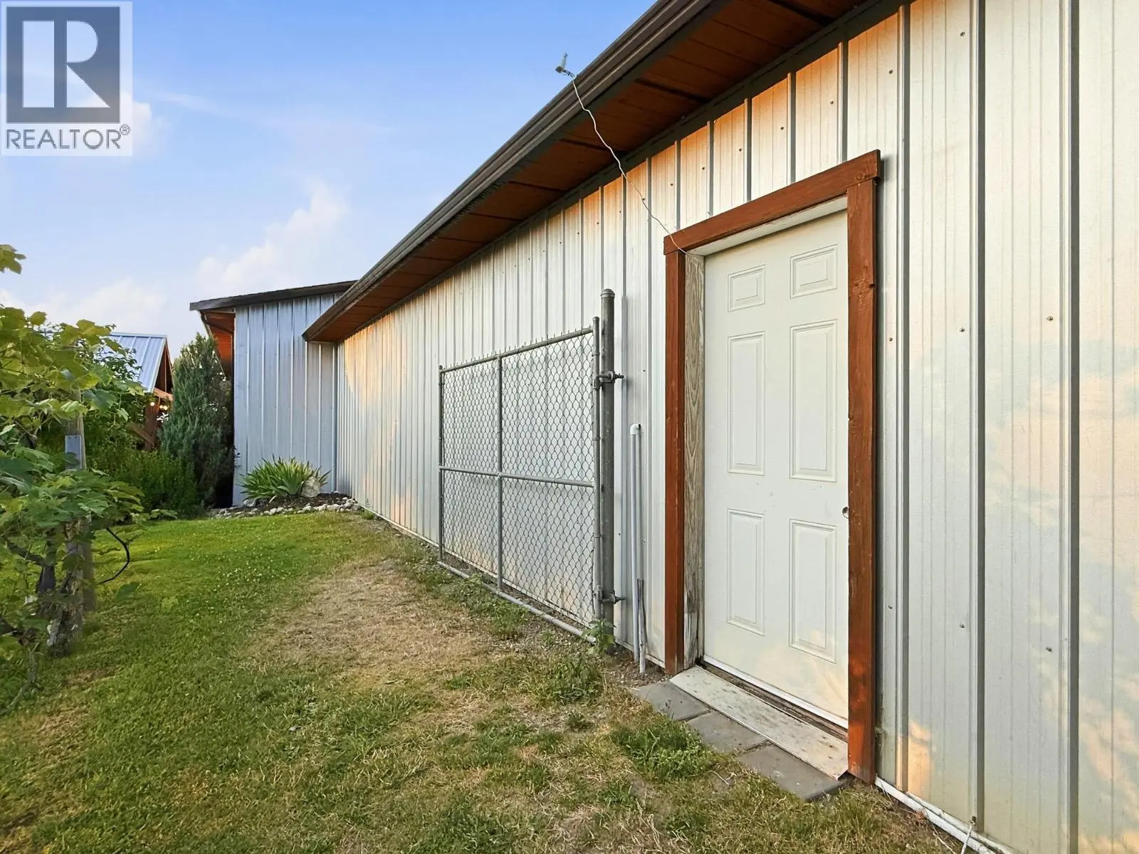 3975 June Springs Road. Kelowna, British Columbia
