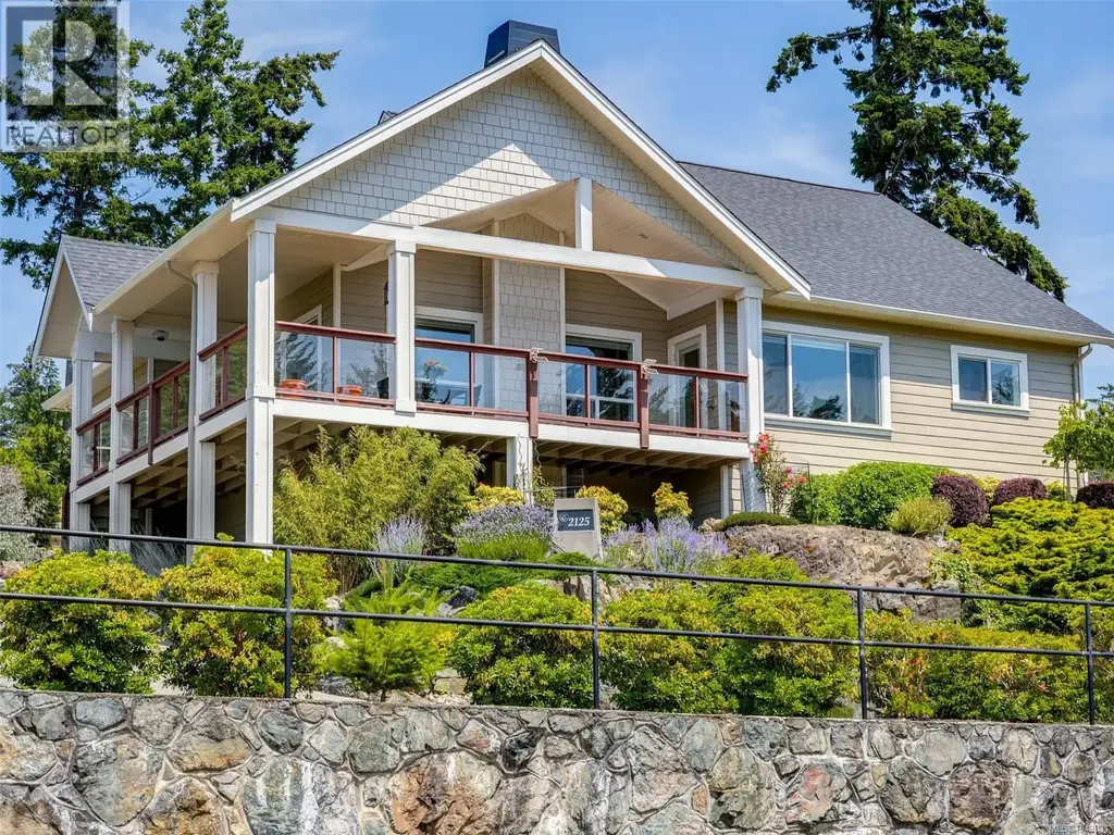 2125 Erinan Blvd, Sooke