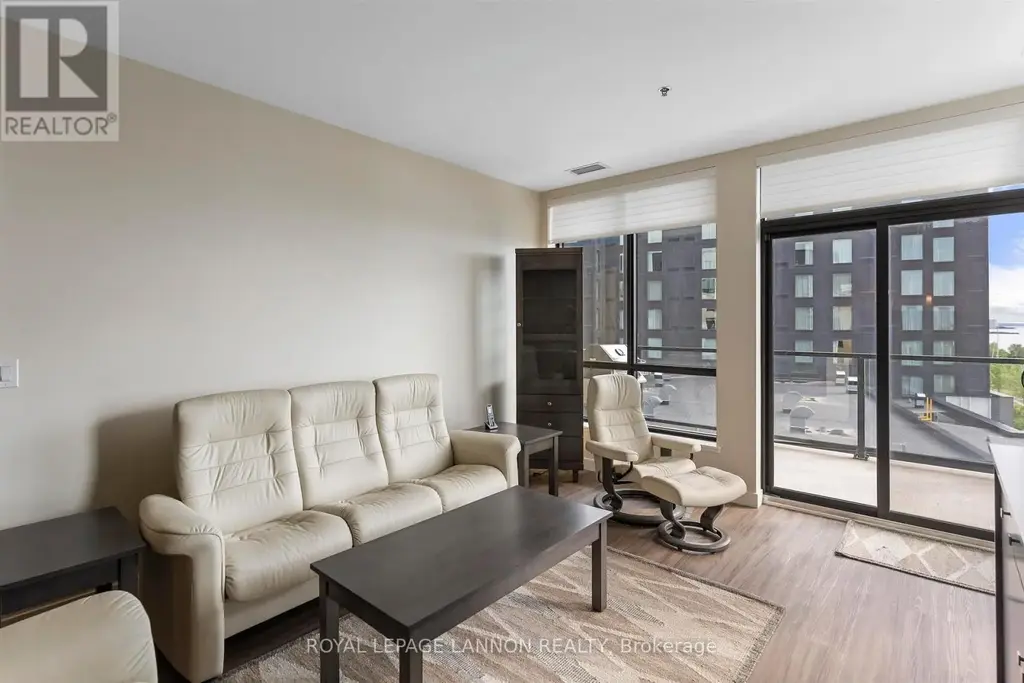 2403 - 2260 Sleeping Giant Parkway, Thunder Bay (Lakefront)