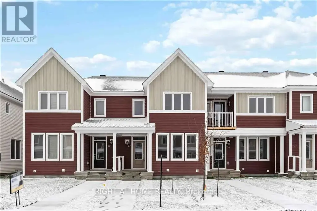 37 Chasing Grove, Ottawa