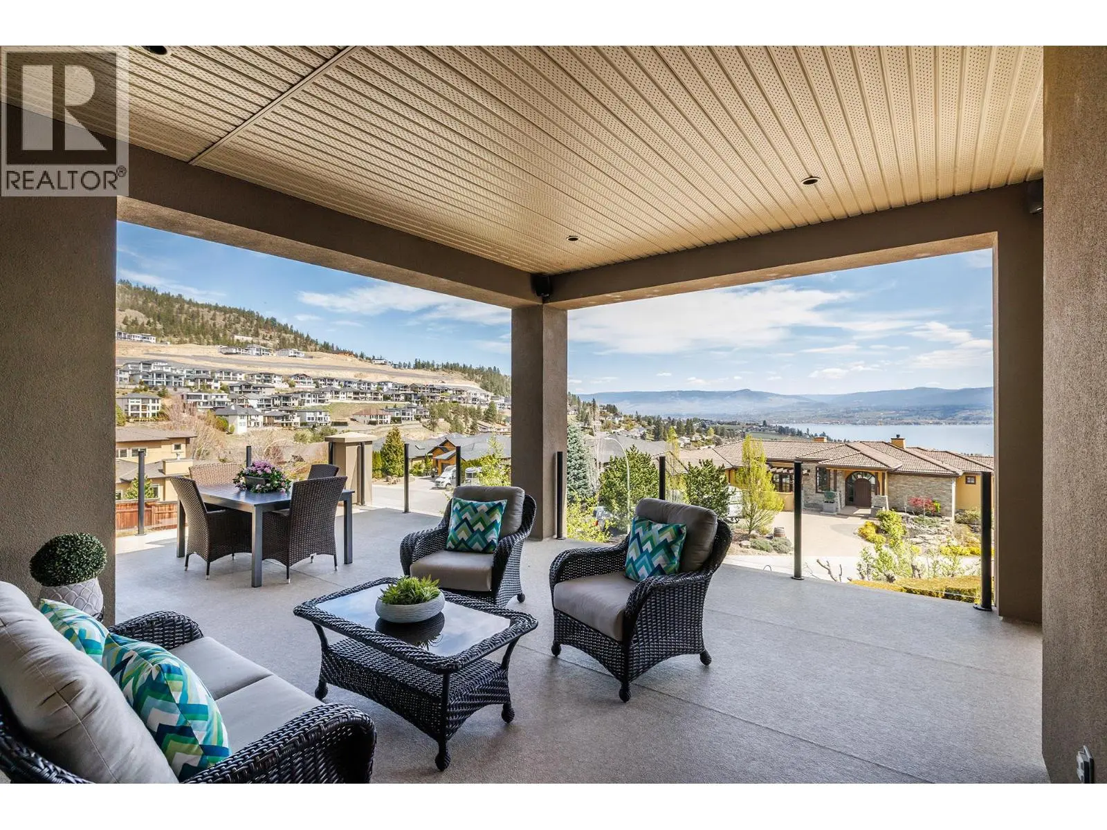 1524 Vineyard Drive. West Kelowna, British Columbia
