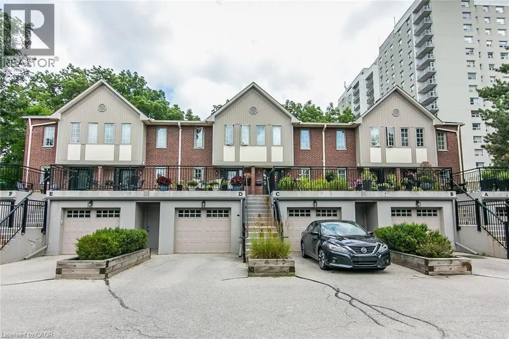28 Ahrens Street W Unit# D, Kitchener