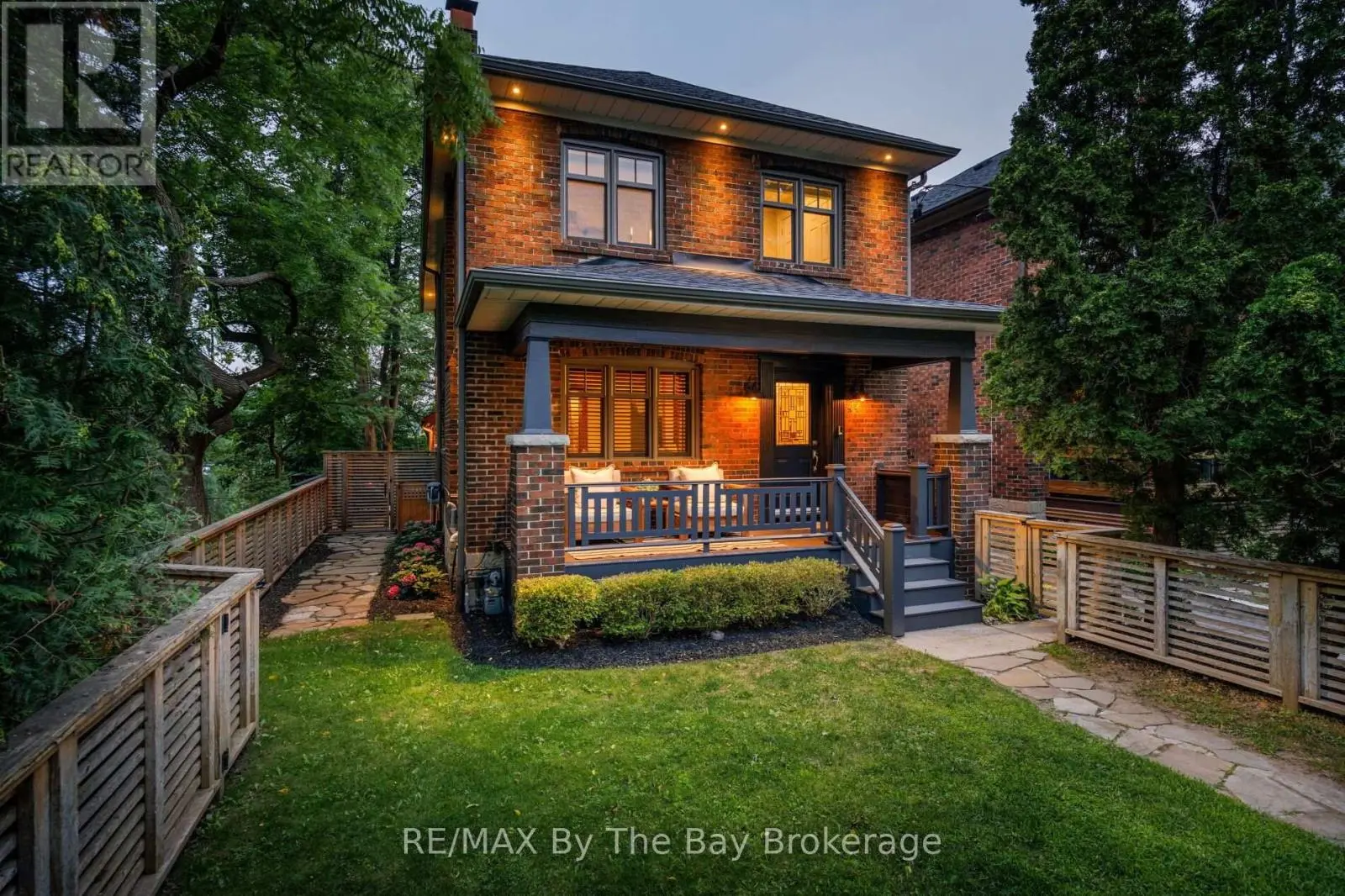 44 Rambert Crescent, Toronto (High Park-Swansea)
