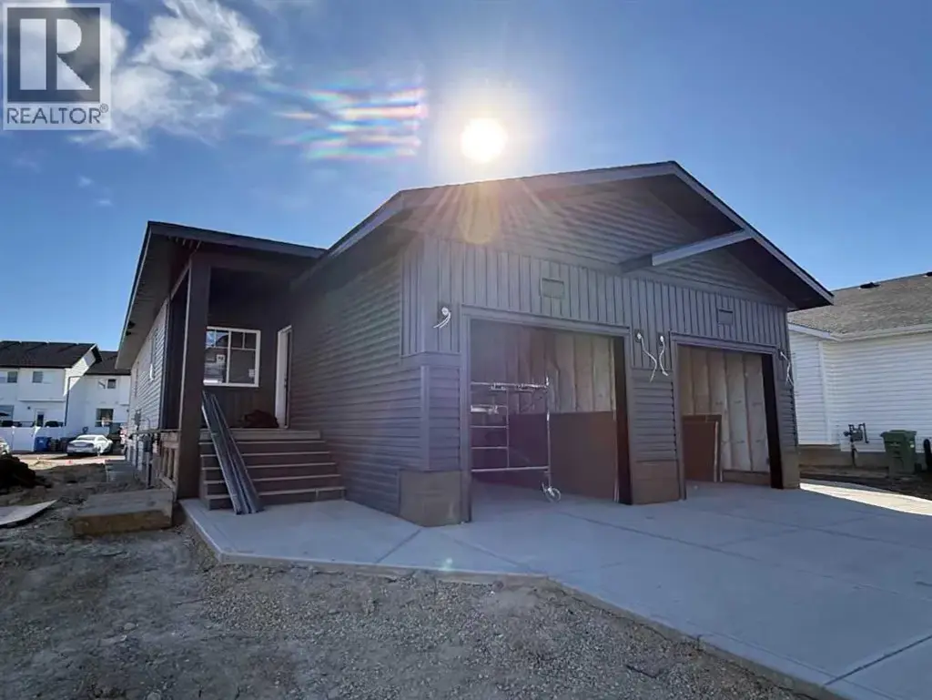 13 Ellington Crescent, Red Deer