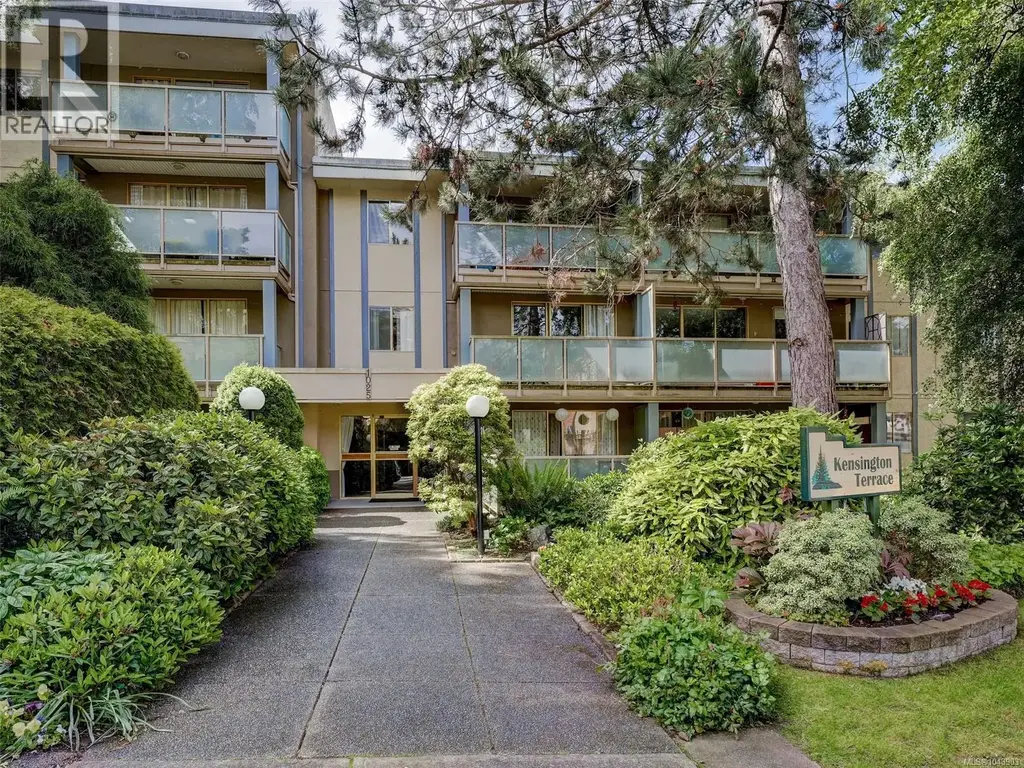 416 1025 Inverness Rd, Saanich
