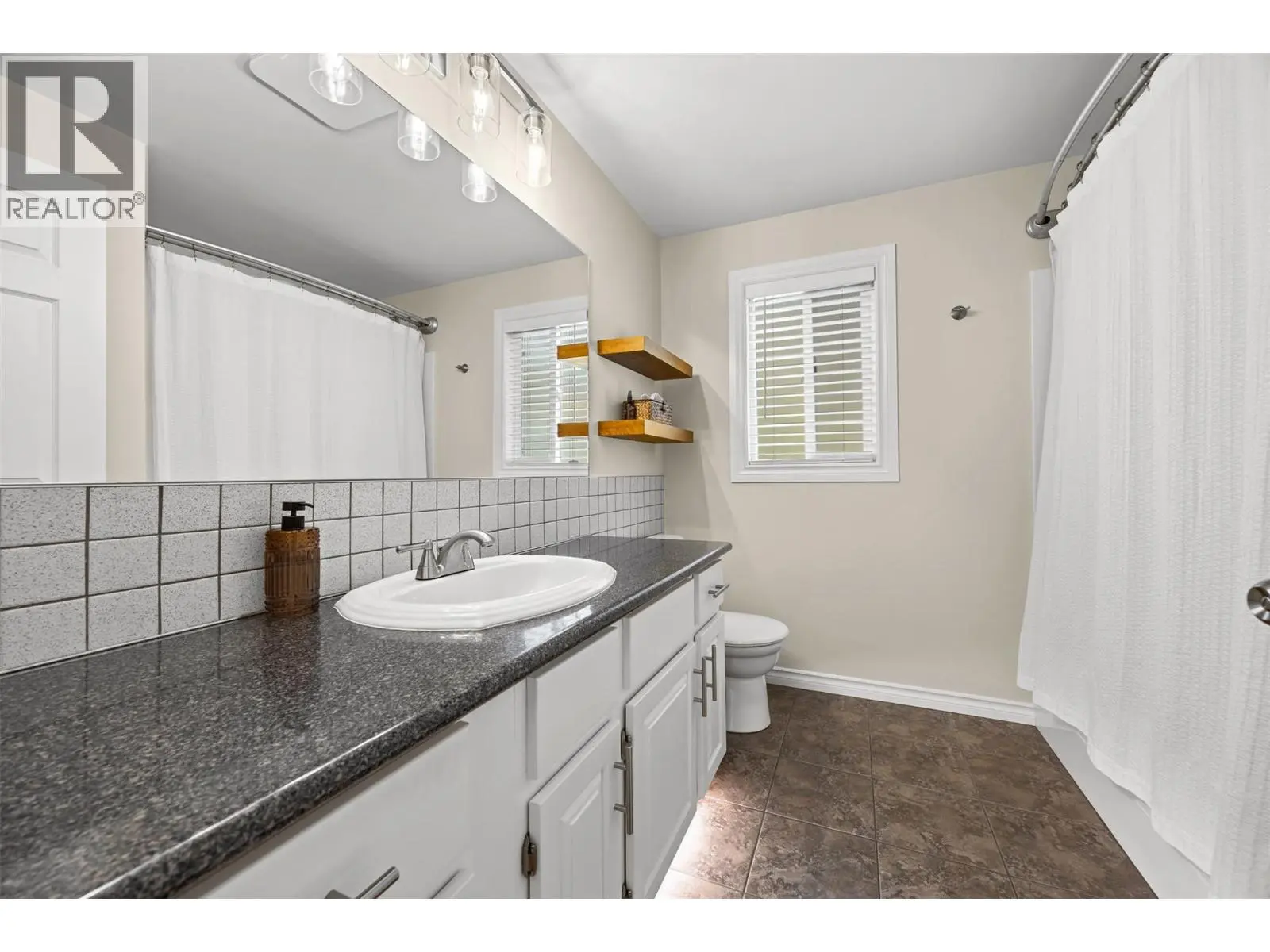 4075 Mcclain Road Unit# 22. Kelowna, British Columbia