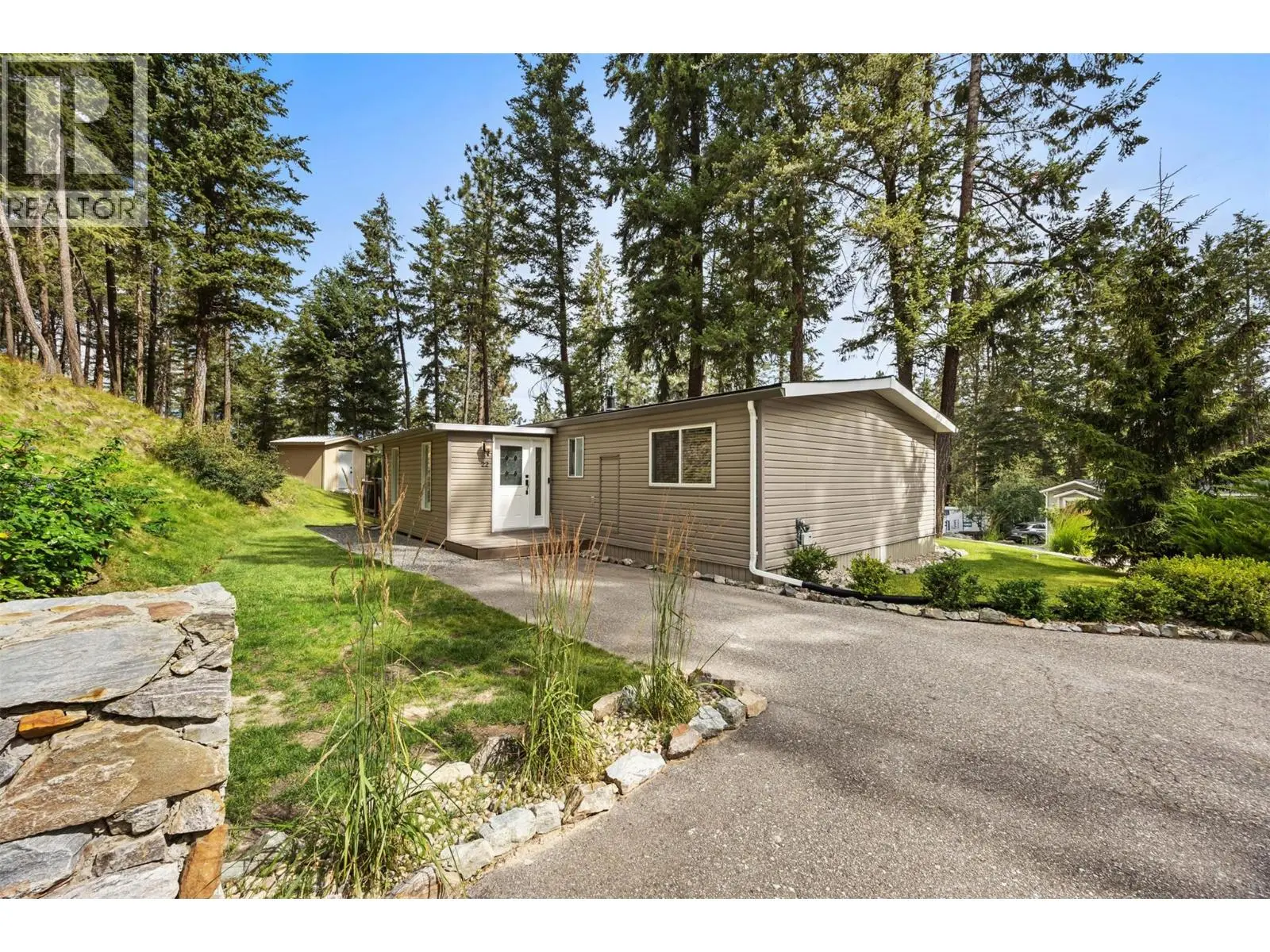 4075 Mcclain Road Unit# 22. Kelowna, British Columbia