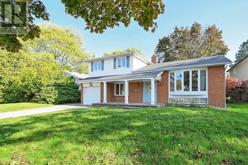2132 Hixon Street, Oakville (BR Bronte)