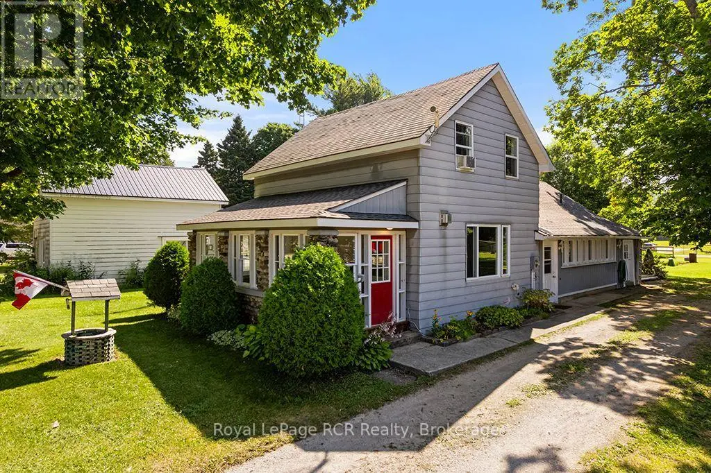 680210 30 Side Road, Chatsworth