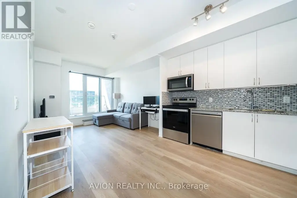 212 - 3220 Sheppard Avenue E, Toronto (Tam O'Shanter-Sullivan)