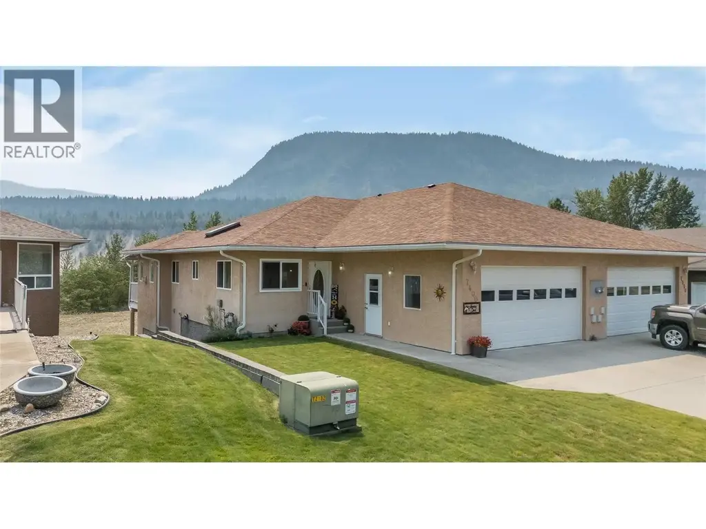 7400 Crema Drive, Trail