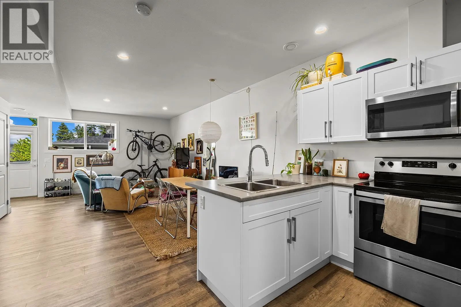 21 Forest Edge Drive. Kelowna, British Columbia