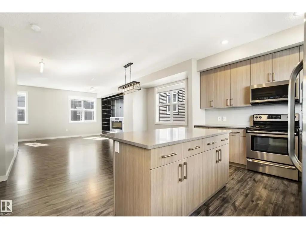#82 2803 James Mowatt Trail Sw, Edmonton