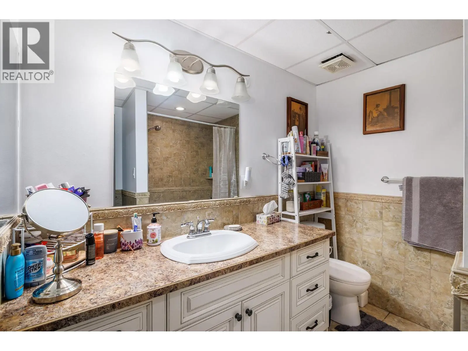 11591 Artela Drive. Lake Country, British Columbia