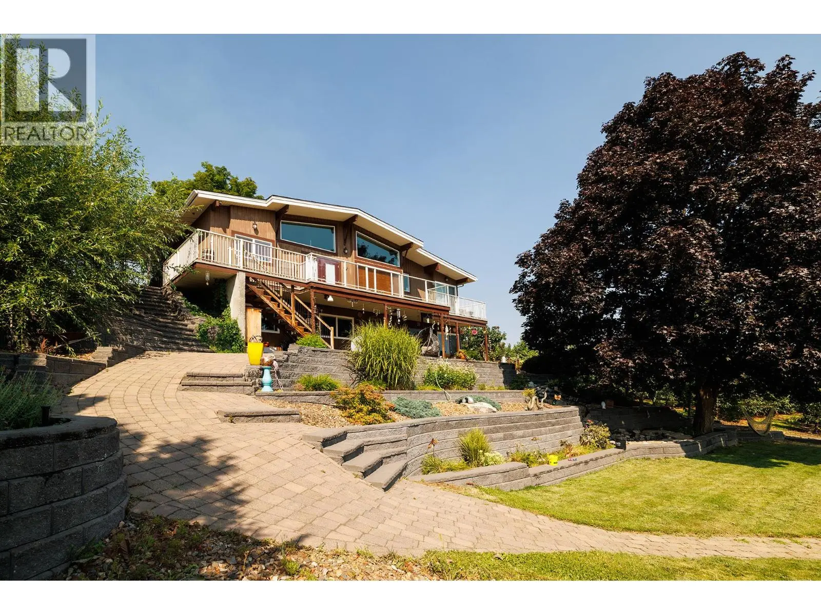 11591 Artela Drive. Lake Country, British Columbia