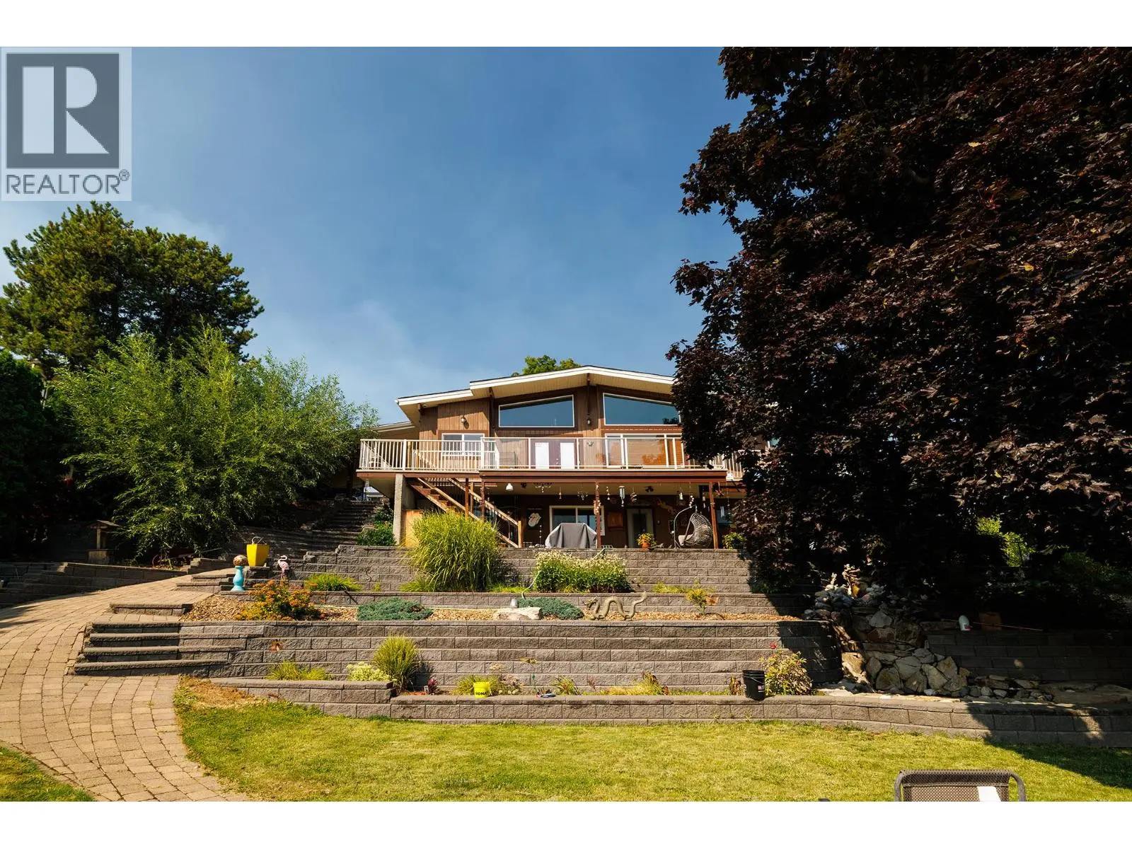 11591 Artela Drive. Lake Country, British Columbia