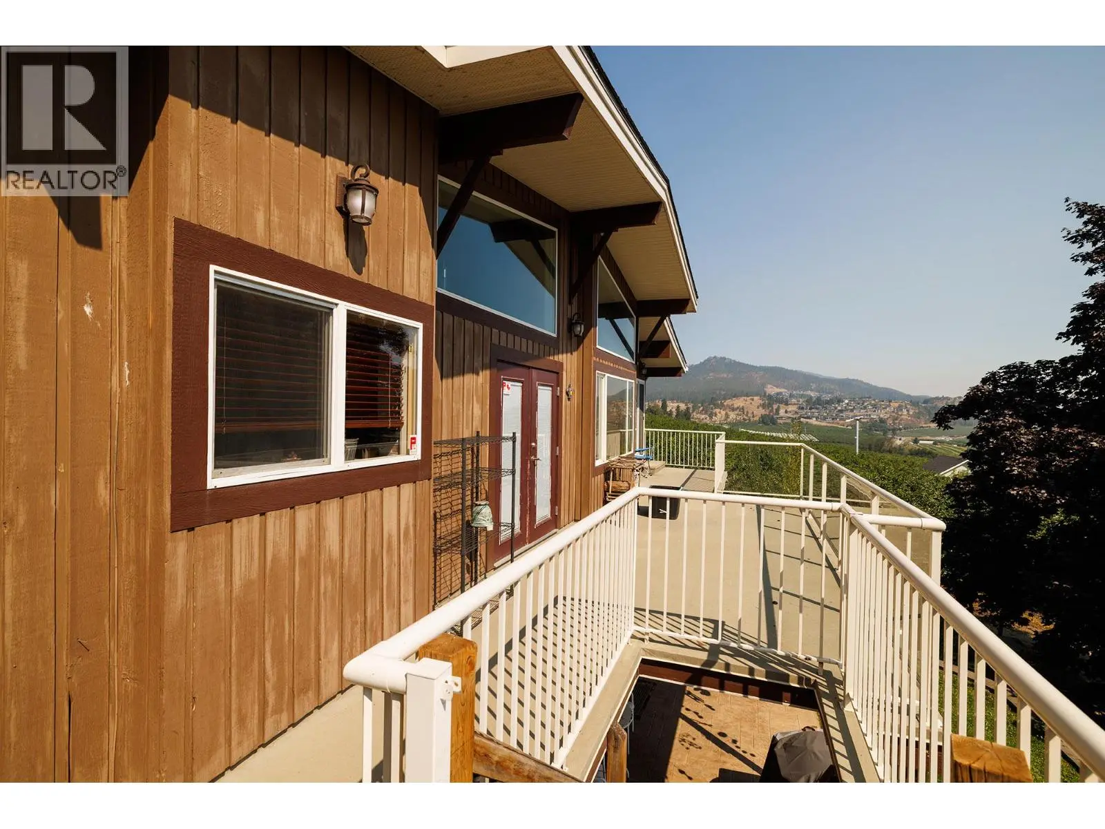 11591 Artela Drive. Lake Country, British Columbia