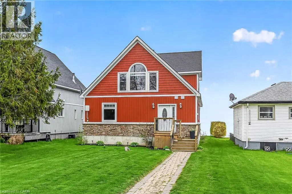 12073 Augustine Road, Wainfleet