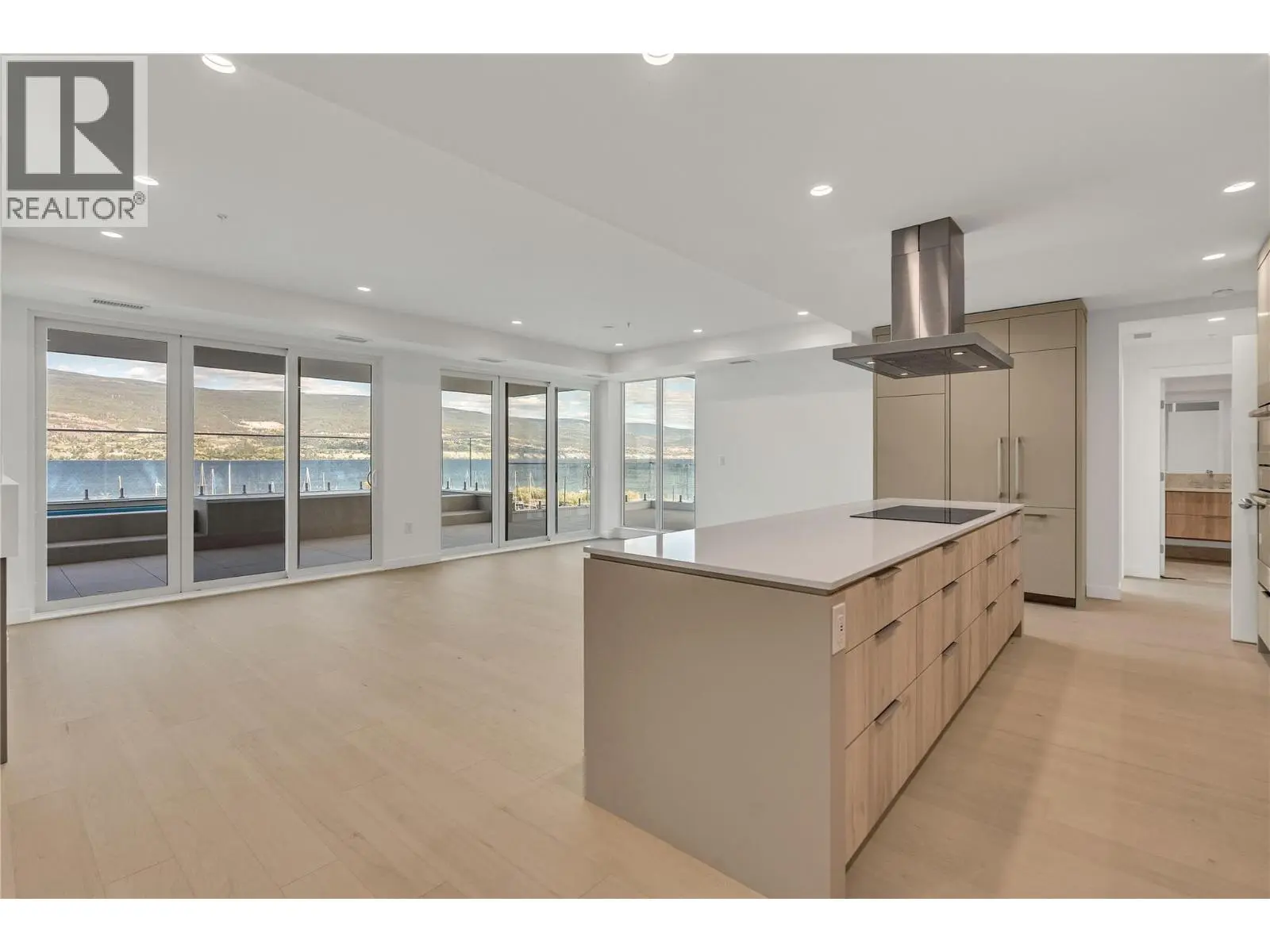 13415 Lakeshore Drive S Unit# 401. Summerland, British Columbia