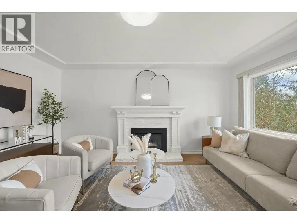 7776 Davies Street, Burnaby