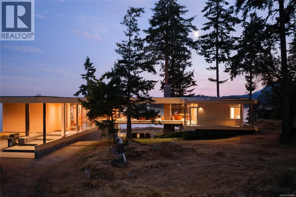 224 Bay Ridge Pl, Salt Spring