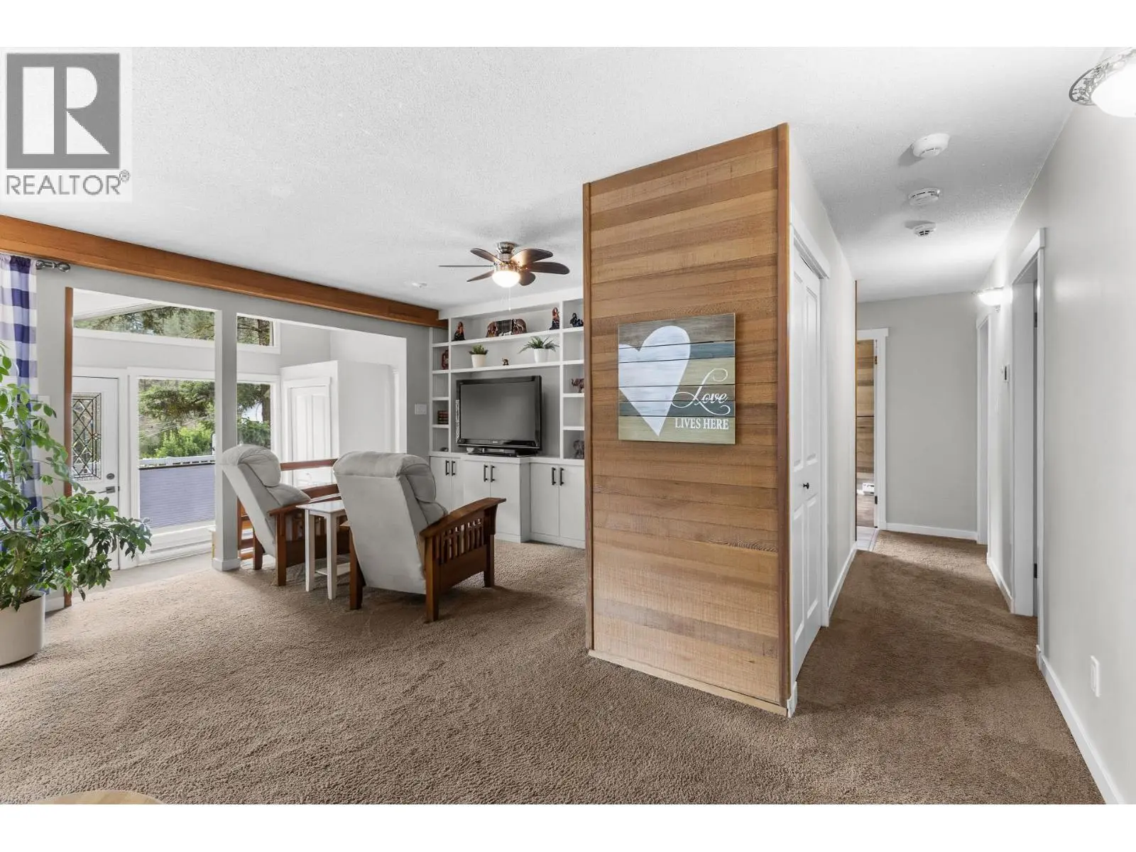 353 Clifton Road S. Kelowna, British Columbia