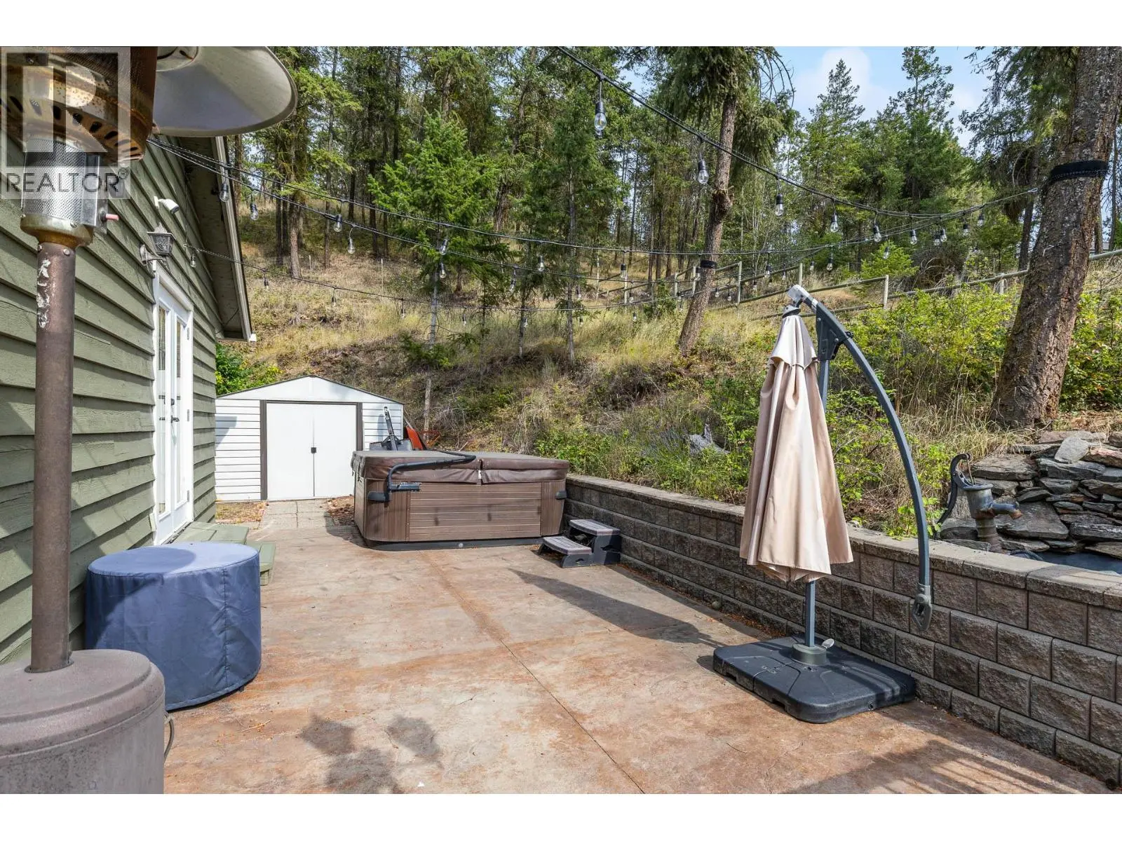 353 Clifton Road S. Kelowna, British Columbia