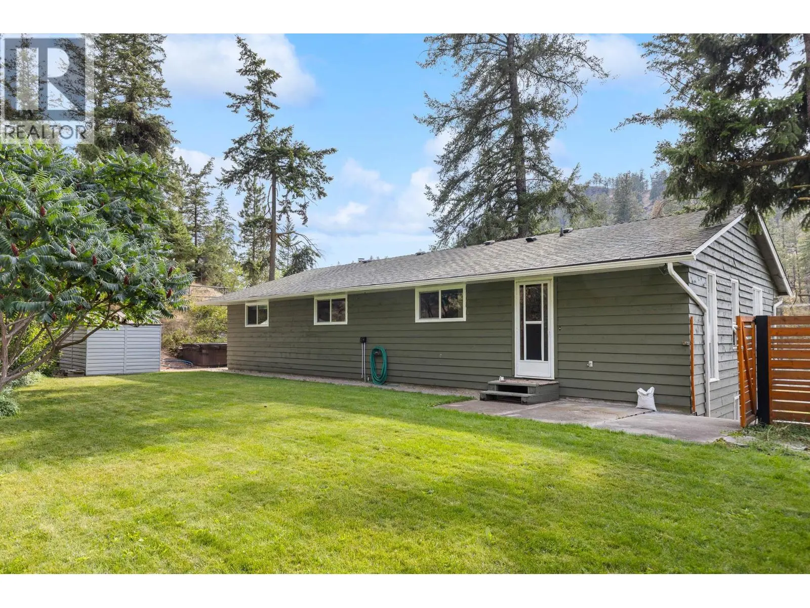 353 Clifton Road S. Kelowna, British Columbia