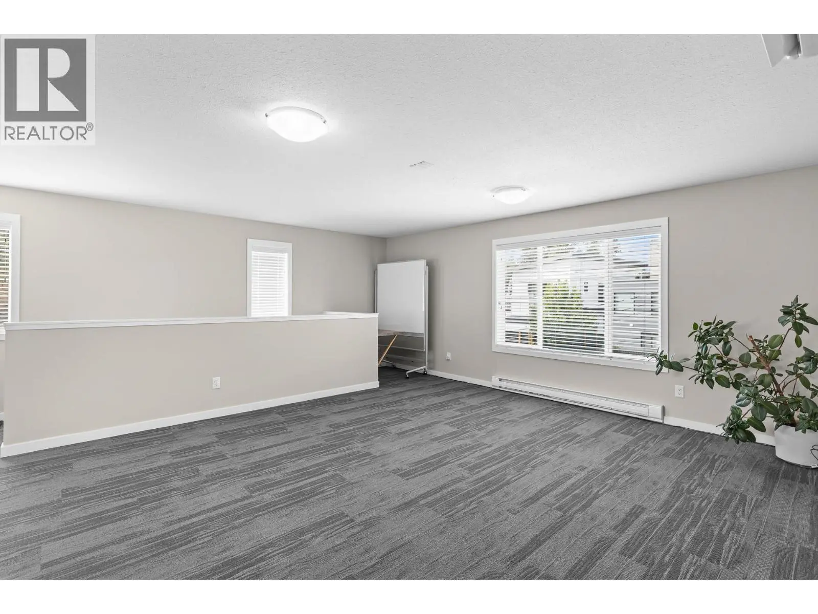 353 Clifton Road S. Kelowna, British Columbia