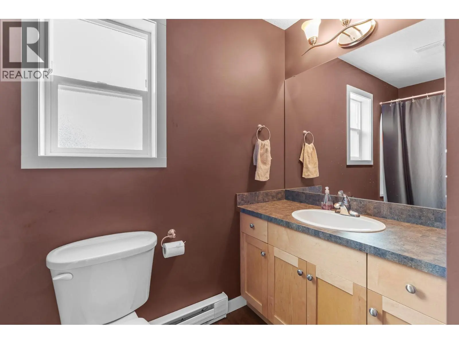 353 Clifton Road S. Kelowna, British Columbia
