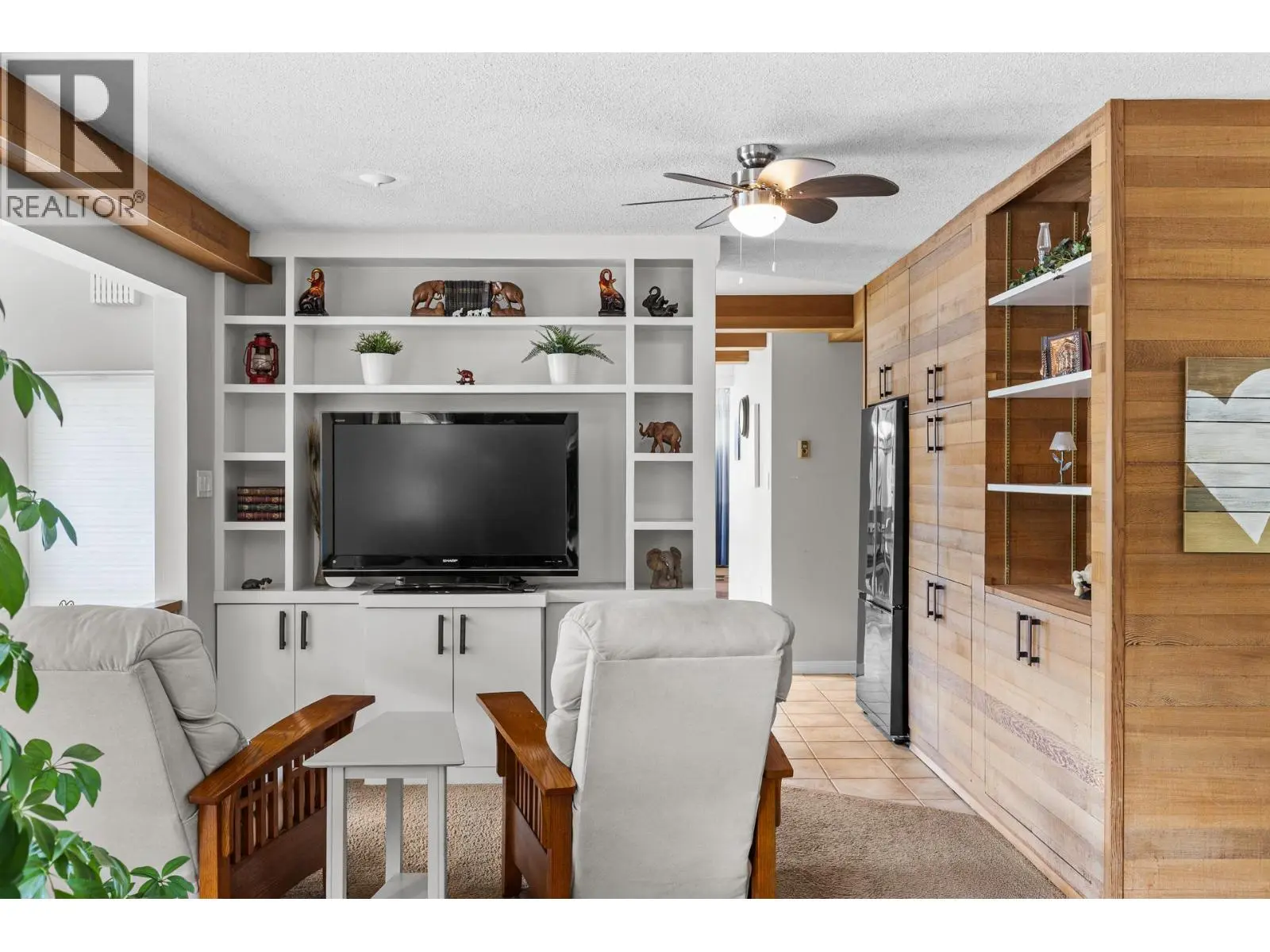 353 Clifton Road S. Kelowna, British Columbia
