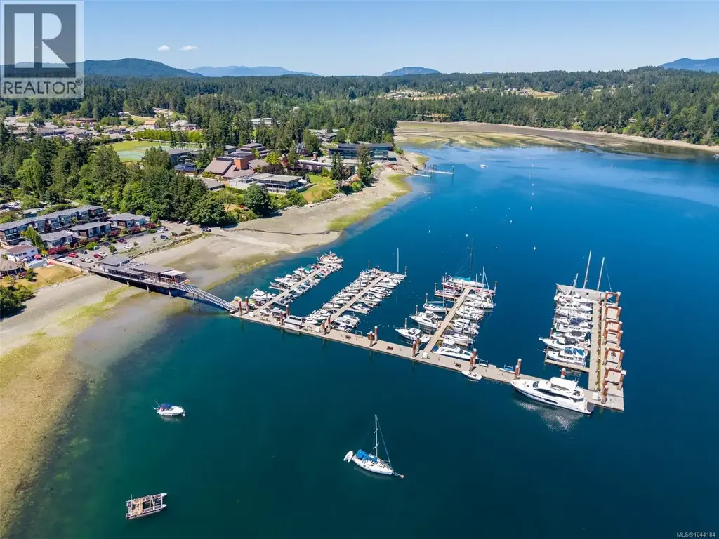 2618 Mill Bay Rd, Mill Bay