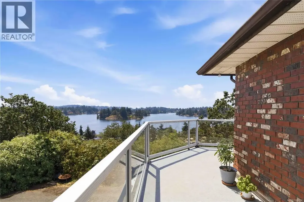 1243 Stancil Lane, View Royal