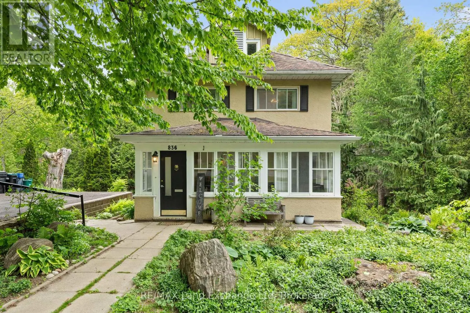 836 Victoria Street, Midland