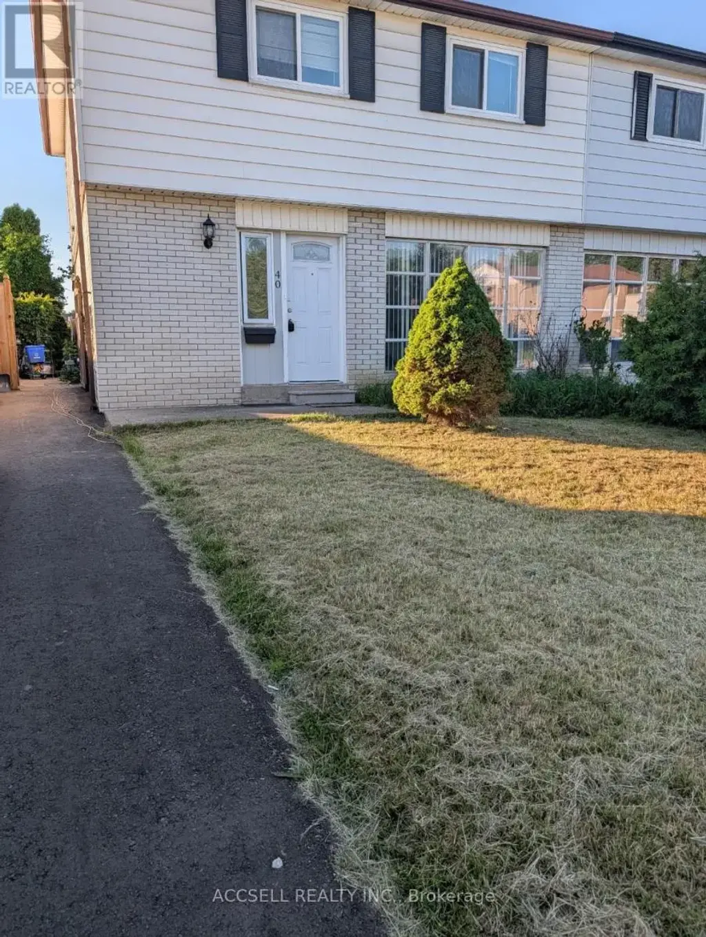 40 Flamingo Crescent, Brampton (Southgate)