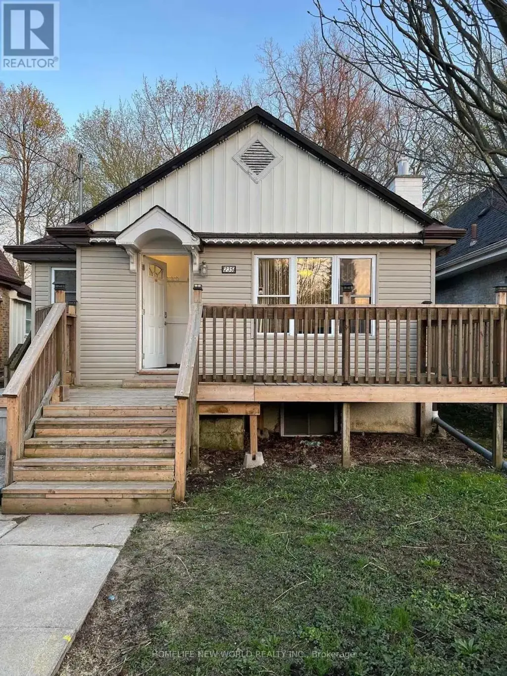 Lower Level - 235 Bernard Avenue, London East (East B)