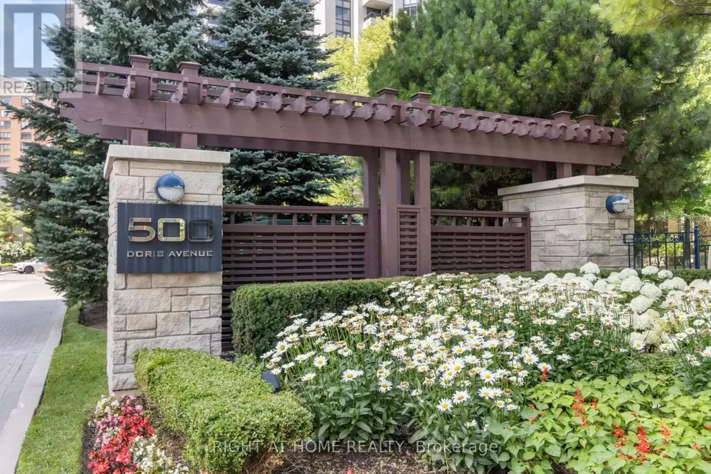 Th1 - 500 Doris Avenue, Toronto (Willowdale East)