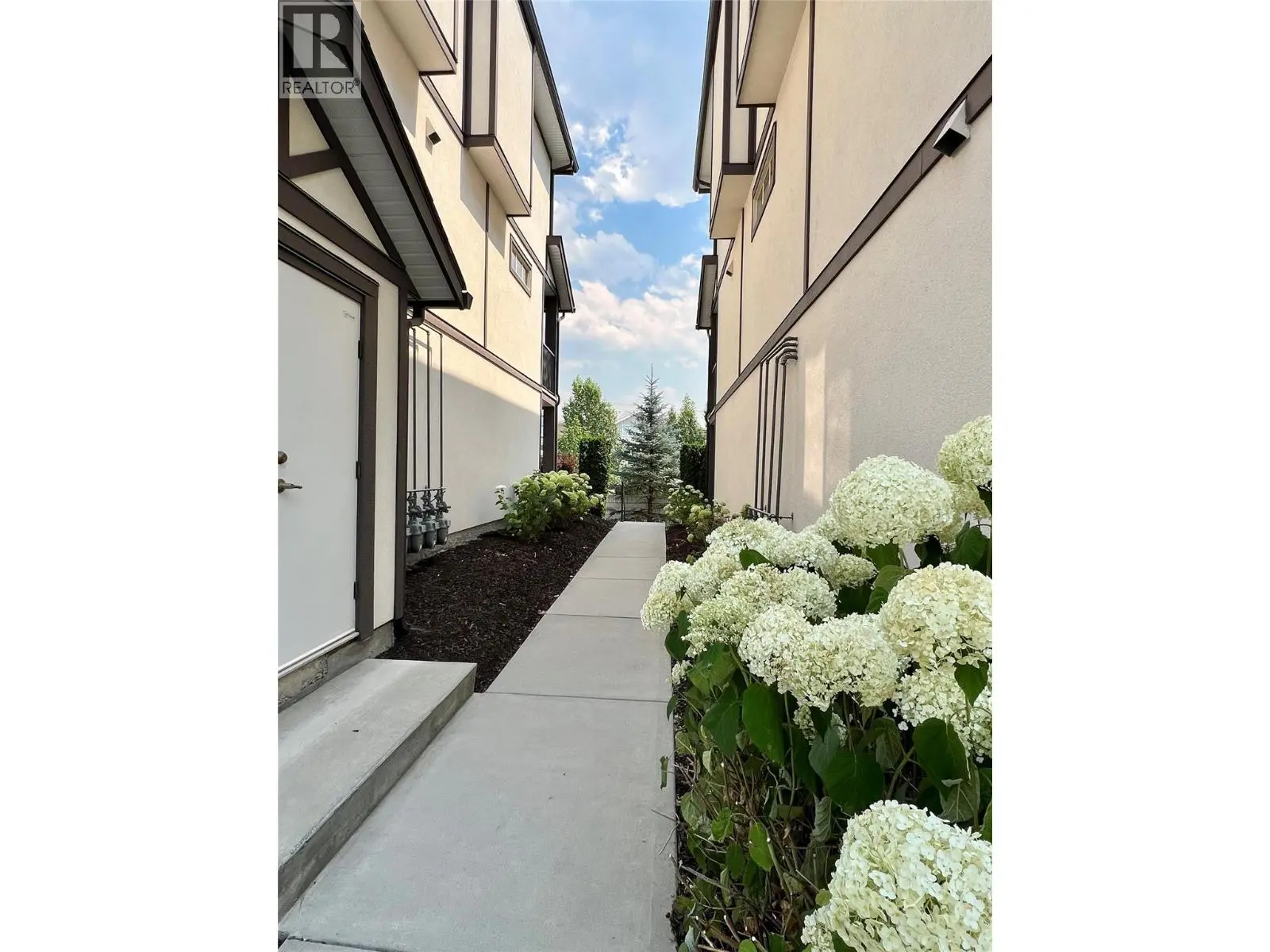 1651 Lynrick Road Unit# 149. Kelowna, British Columbia
