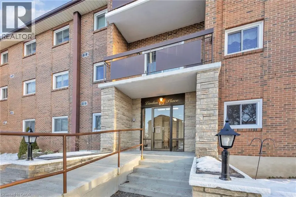 67 Breckenridge Drive Unit# 202, Kitchener