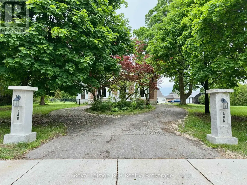 388 Durham Road E, West Grey