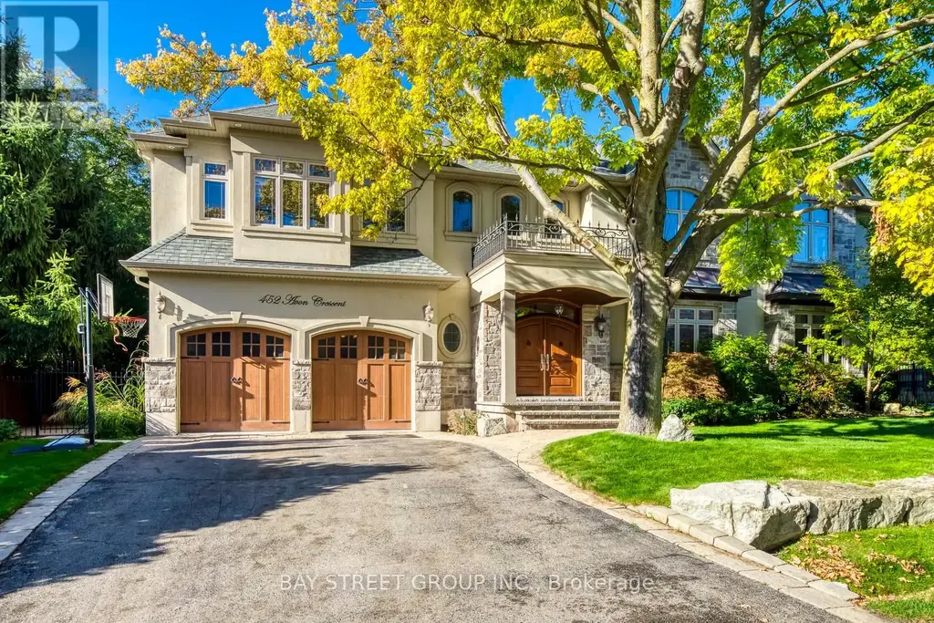 452 Avon Crescent, Oakville (MO Morrison)