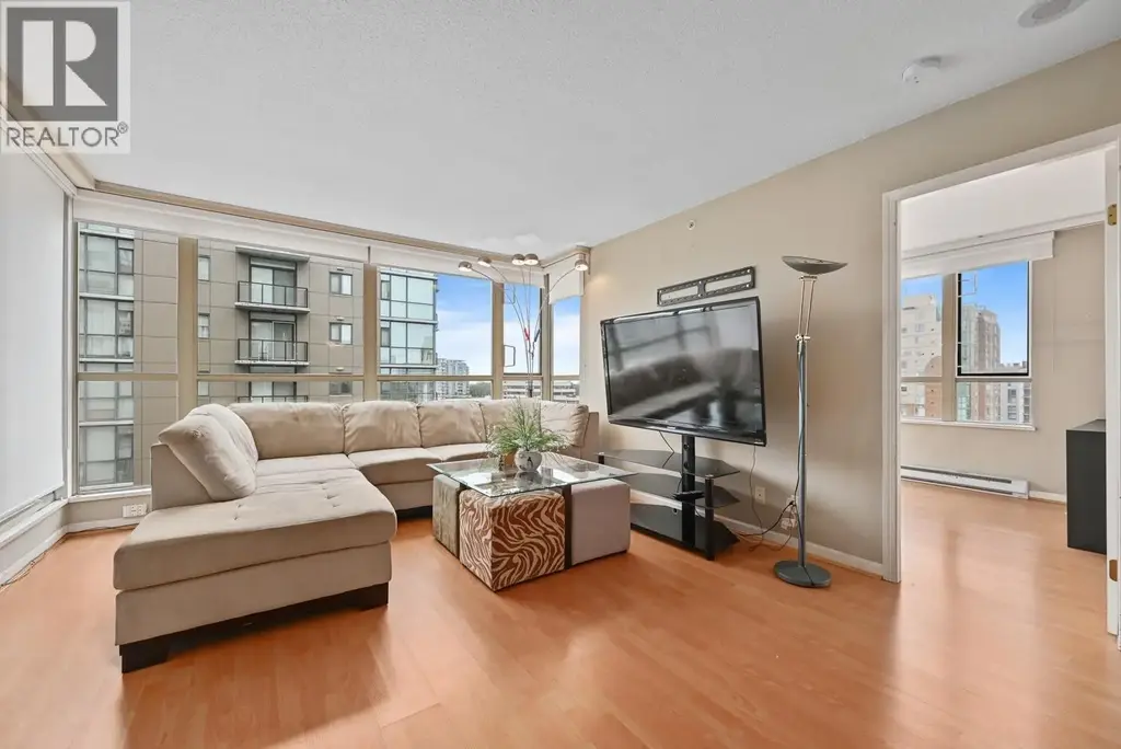 90x 6191 Buswell Street, Richmond