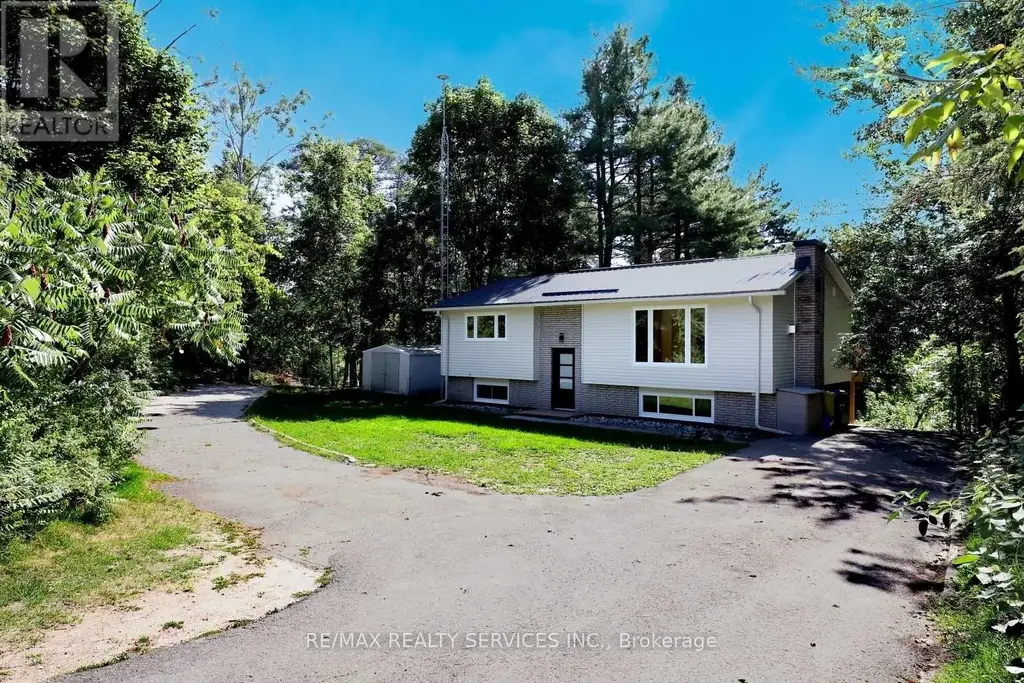 8570 Hwy 12, Oro-Medonte
