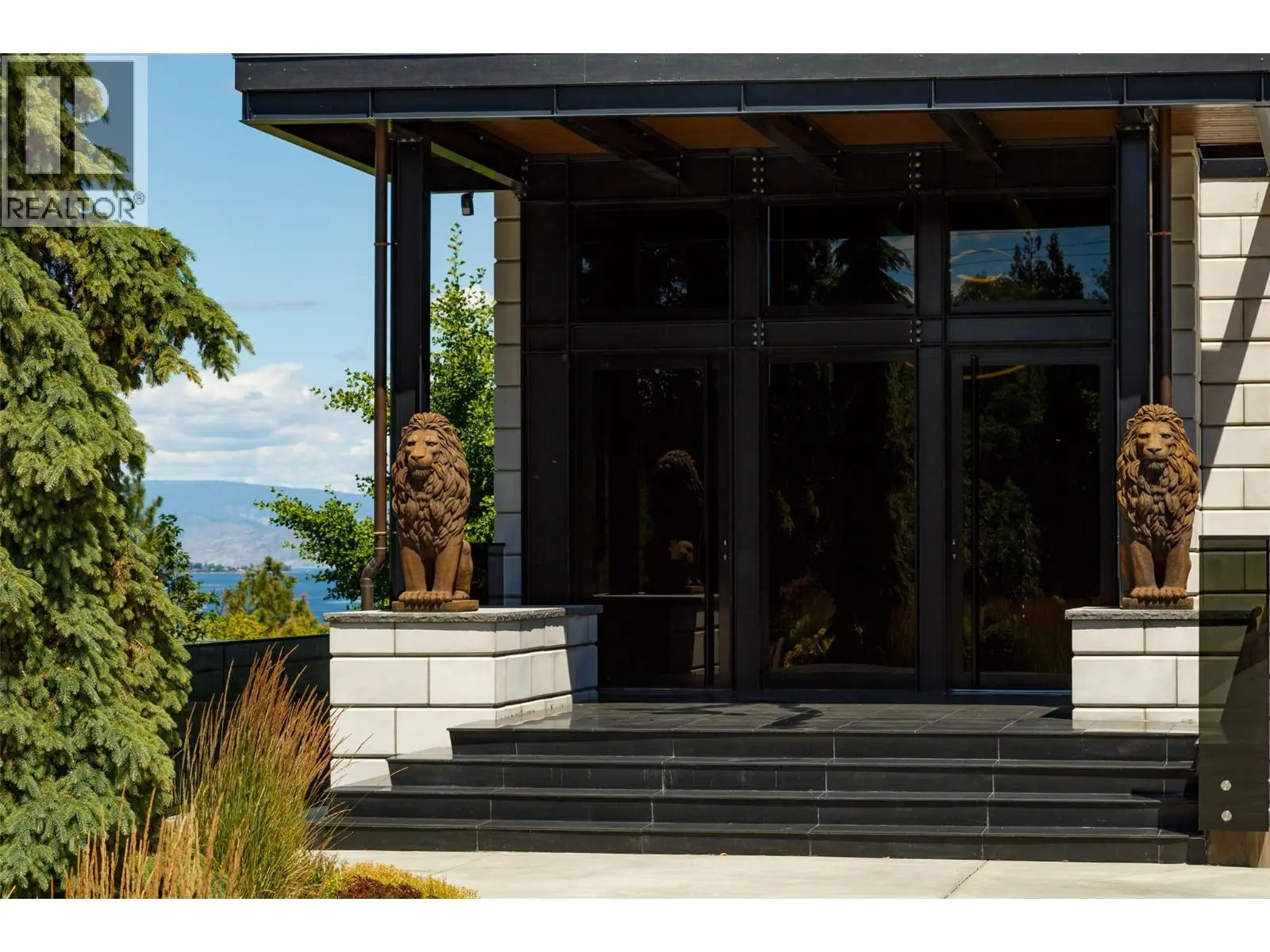 581 Vancouver Avenue. Penticton, British Columbia