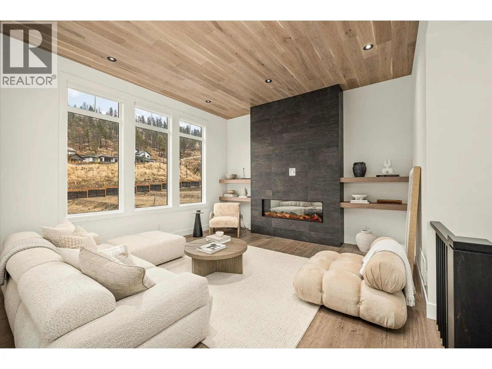 1437 April Springs Court. Kelowna, British Columbia
